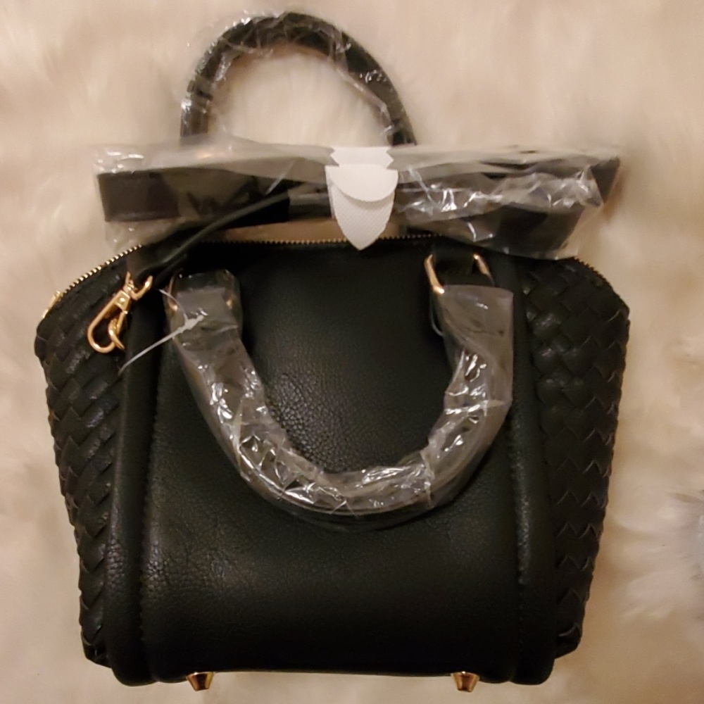 50% OFF Black Purse - Picture 7 of 7